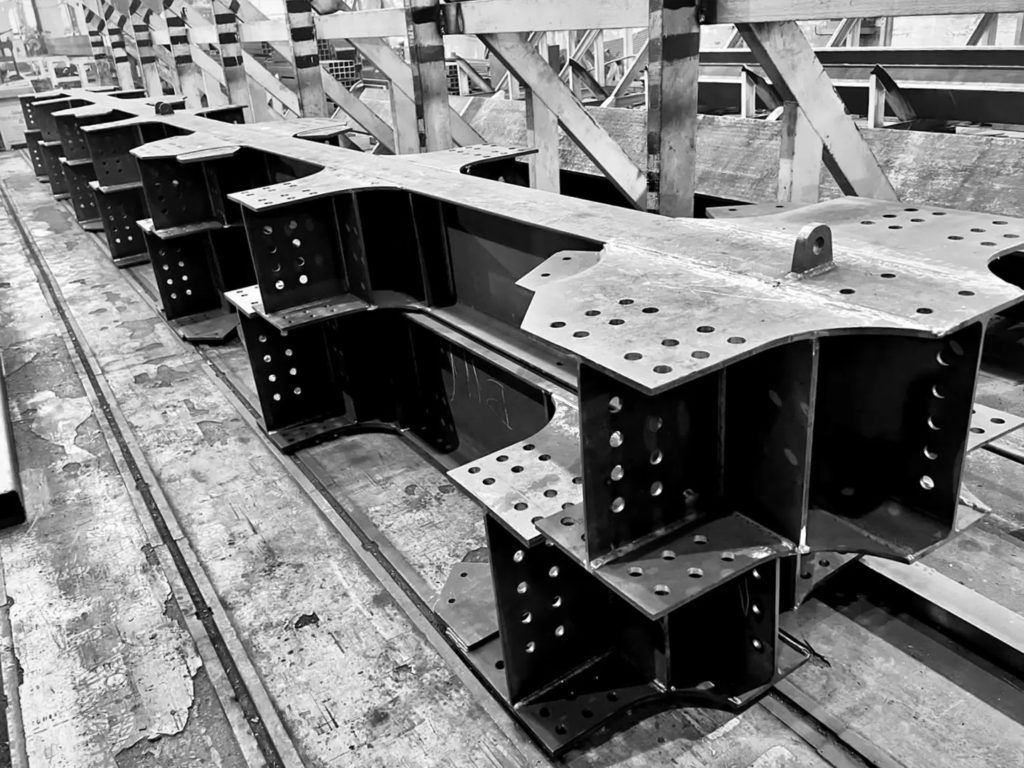 Основные этапы изготовления металлоконструкций